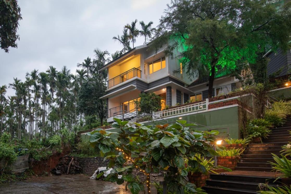 Dazzle Villa Resort Kalpatta Exterior foto